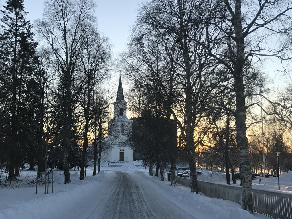 Vaesterbacken Hotell & Konferens Holmsund Екстер'єр фото